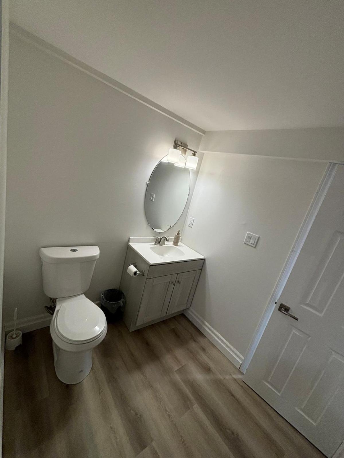 One-Bedroom Unit At Vista Hill Waterloo Exteriör bild
